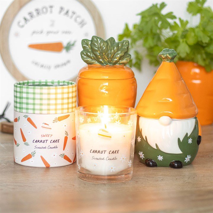 Sweet Carrot Cake Candle - Scents & Gifts UK