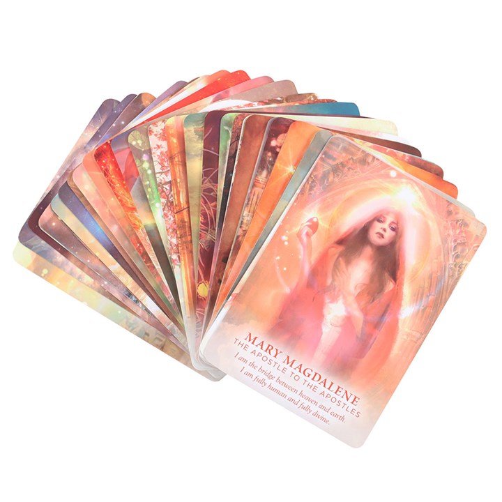 The Divine Feminine Oracle Cards - Scents & Gifts UK