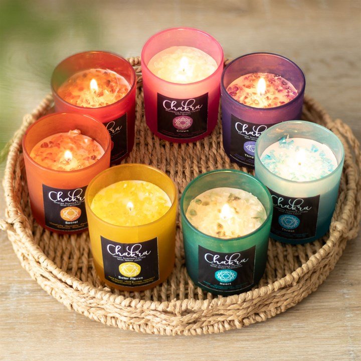 Third Eye Chakra Lavender Crystal Chip Candle - Scents & Gifts UK