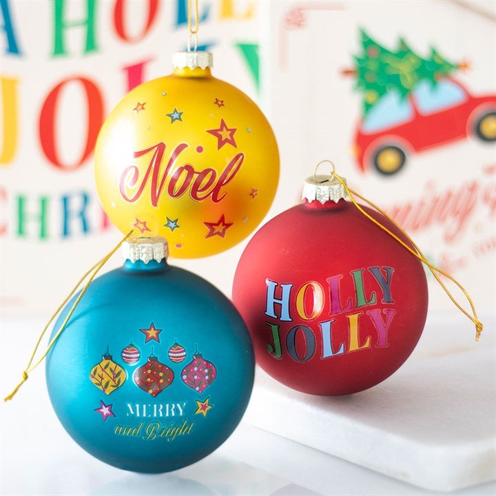 Set of 3 Nostalgic Christmas Glass Baubles - Scents & Gifts UK