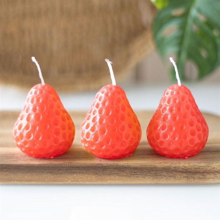 Set of 3 Strawberry Shaped Candles - Scents & Gifts UK