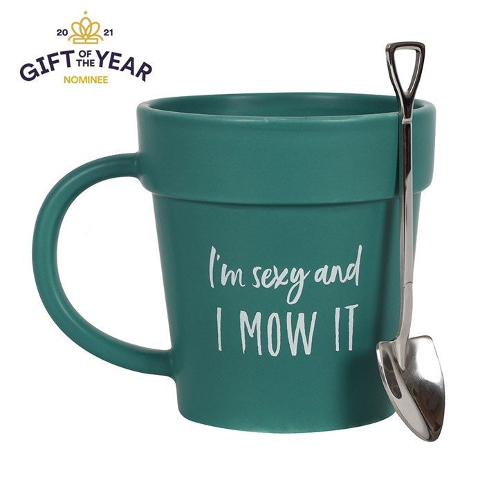 Sexy and I Mow It Pot Mug and Shovel Spoon - Scents & Gifts UK