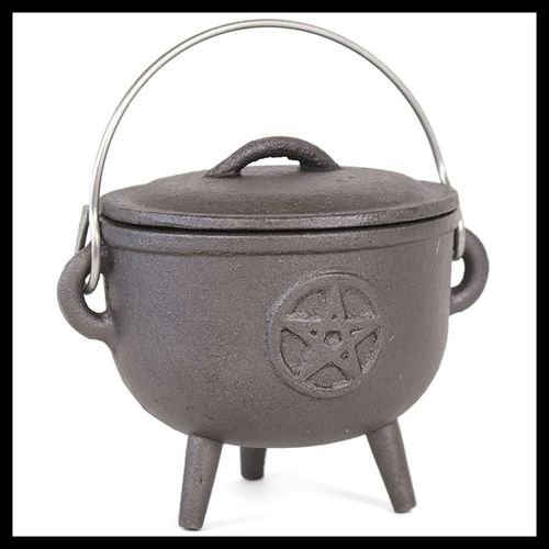 11cm Cast Iron Cauldron With Pentagram